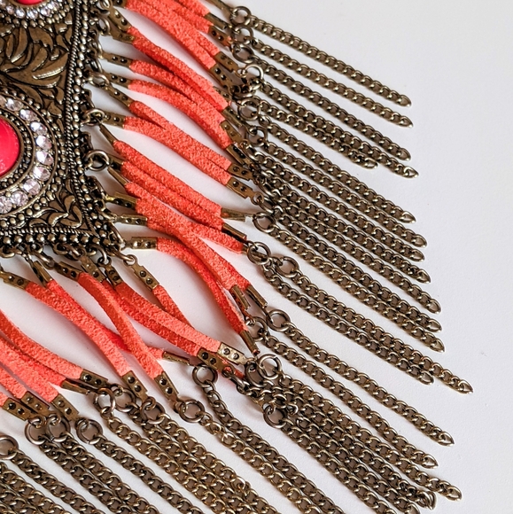 Anthropologie Antique Waterfall Statement Jewelry Set for Women and Girls - Picture 10 of 12